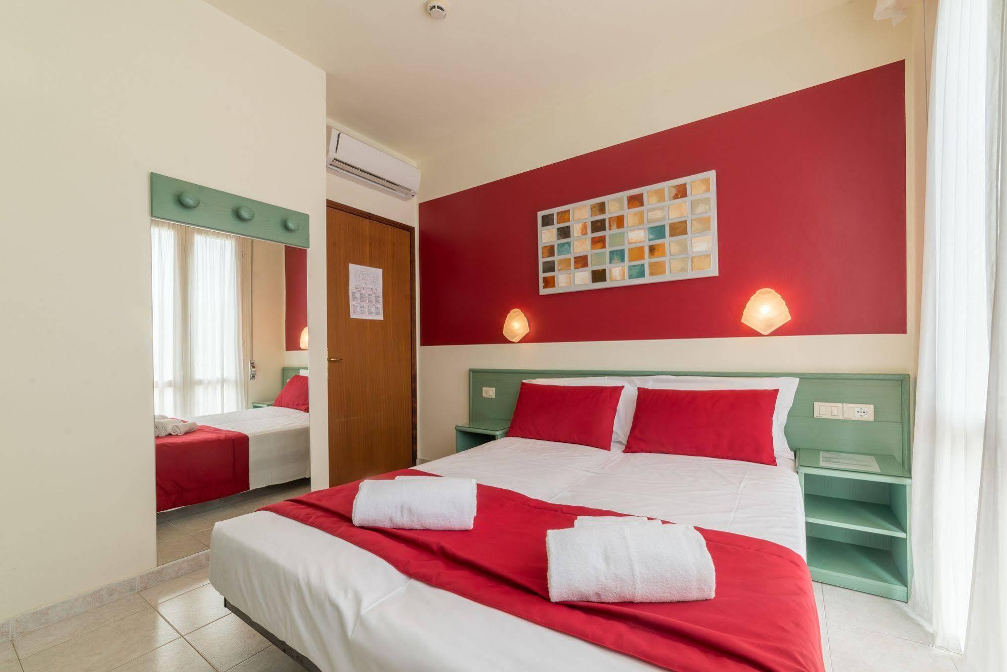 Hotel Airone Bibione Esterno foto